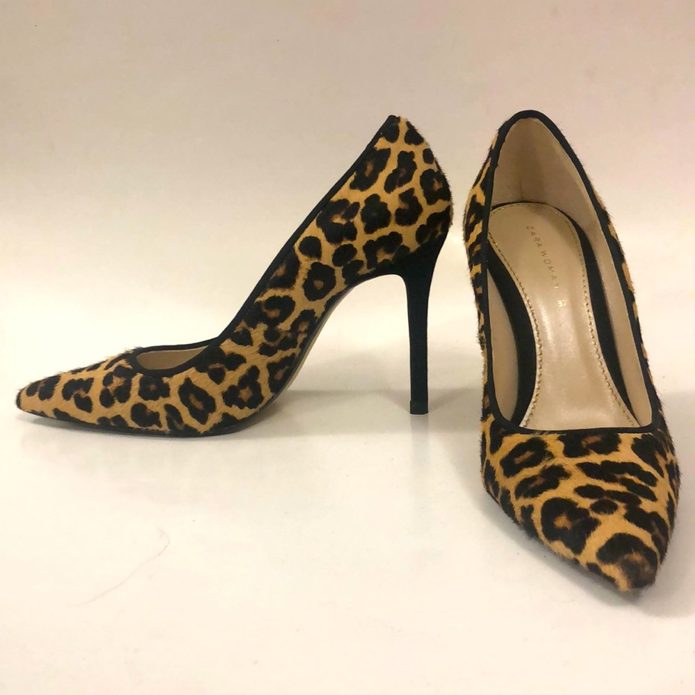 Zara 37 High Heels Pump Tan Black Leopard Animal print Calf hair Excellent